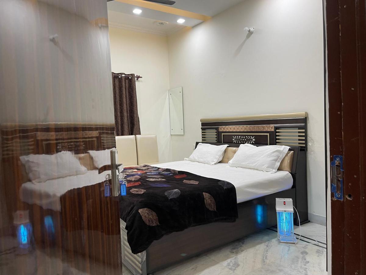 Homestay Comforts 500M From Amritsar Airport Dış mekan fotoğraf